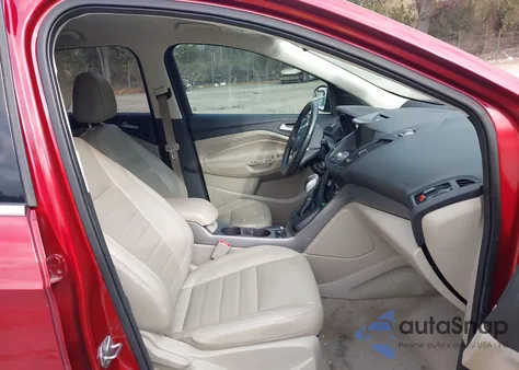 2014 Ford Escape Se z USA, uszkodzony, nr VIN 1FMCU9G98EUC81423